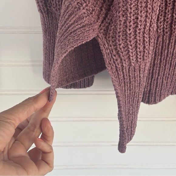 Cozy Mauve Knit Sweater with Crisscross Back - Picture 5 of 7